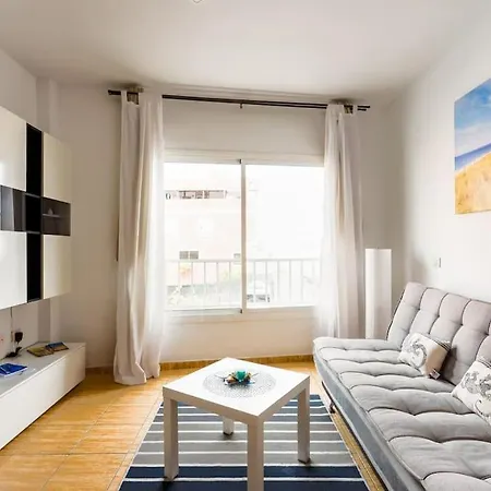 Mochiri - San Isidro Apartment
