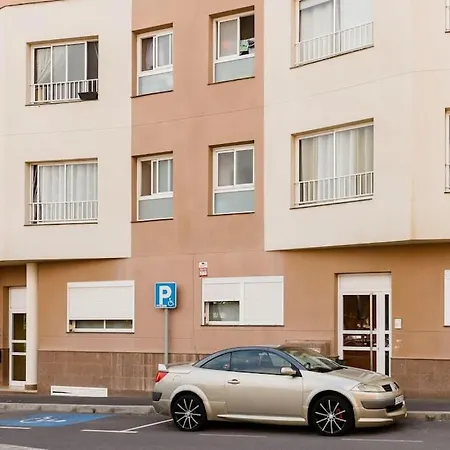 Mochiri - San Isidro (Tenerife)